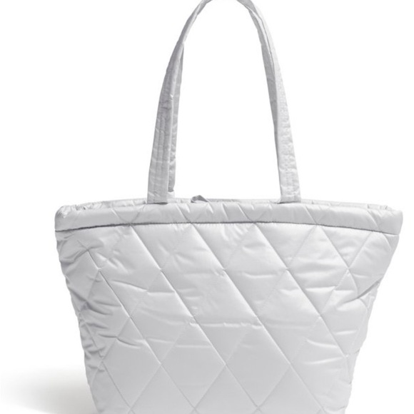 NWT Vera Bradley East West Tote - Picture 2 of 8